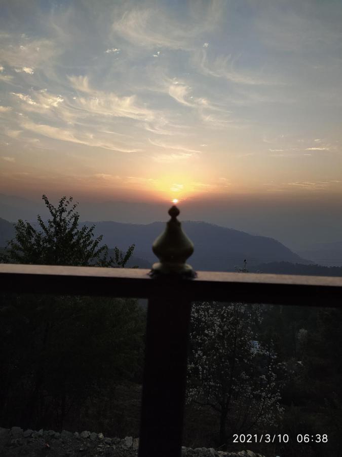 Mangalmurti Himalyan Homestay Hawalbagh ภายนอก รูปภาพ